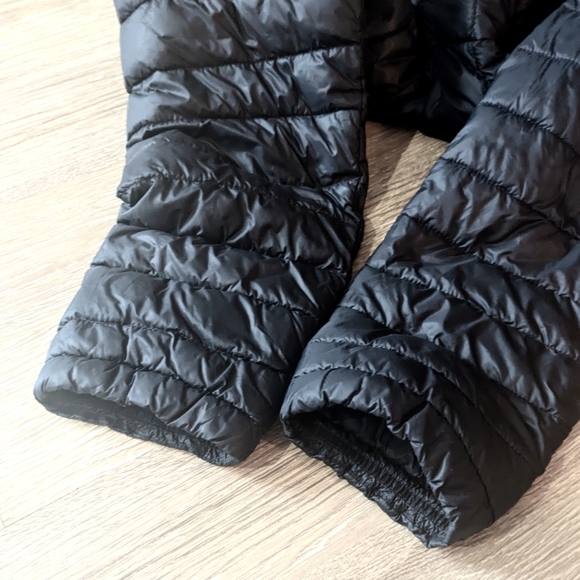 Men's Black Puffer Jacket - Picture 5 of 5